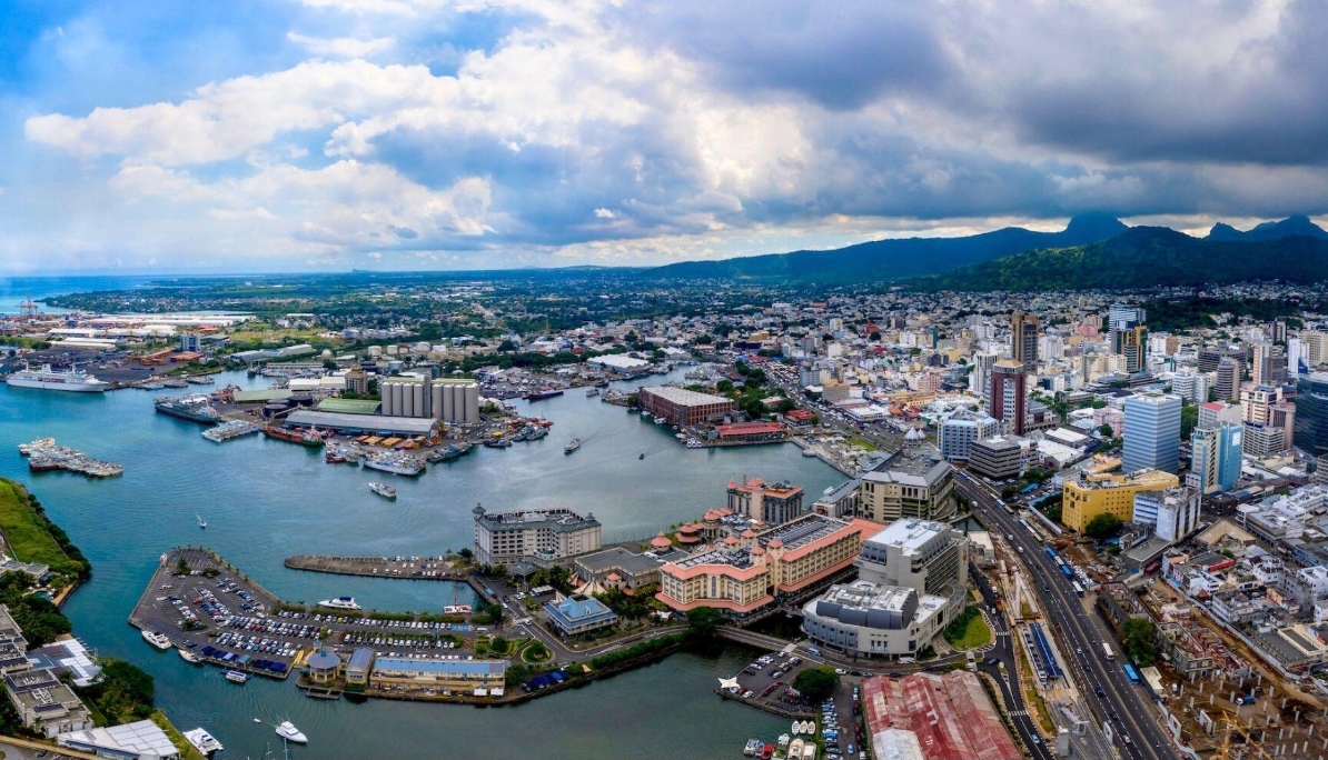 Vue aérienne panoramique du port de Port-Louis, Maurice